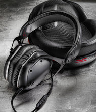 Cargar imagen en el visor de la galería, V-Moda Crossfade LP2 funda
